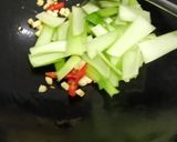 Foto langkah ke 1 dari resep Tumis sawi saus tiram.