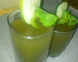 A picture of step 2 of Mint cucumber lemonade.