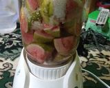 Foto langkah ke 3 dari resep 32#- jus jambu.