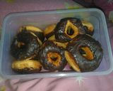 Foto langkah ke 8 dari resep Donat Kentang empuk 3 hari pakai hand mixer.