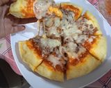 Foto langkah ke 8 dari resep Pizza teflon empuk anti gagal.