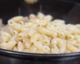 Foto langkah ke 2 dari resep Mac and Cheese.