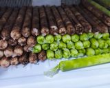 Foto langkah ke 5 dari resep Es Lilin Susu (Cokelat Dan Matcha).