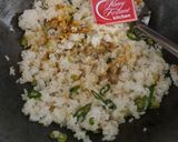 Foto langkah ke 7 dari resep Nasi Goreng Cabe Hijau.