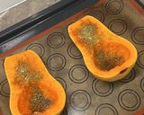 Une image de l'étape 2 de Butternut farcie.