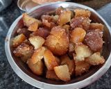 A picture of step 3 of Gulab jamun Trifle.
