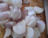 A picture of step 1 of Mutton yakhni pulao.
