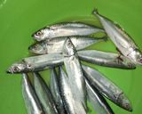 Foto langkah ke 1 dari resep Ikan masak bungkus daun singkong.