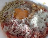 Foto del paso 2 de la receta Pollo relleno con piñones y cebolla confitada