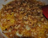 A picture of step 8 of Persian spicy prawn with rice.