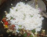 चाइनीज फ्राइड राइस (Chinese fried rice recipe in Hindi) रेसिपी चरण 2 फोटो