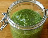 Foto del paso 3 de la receta Pesto de nueces y piñones