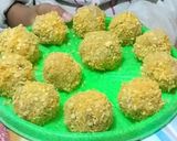 Foto langkah ke 4 dari resep Bola pisang moca coklat keju lumer.