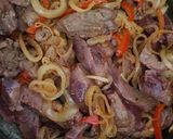 Foto del paso 4 de la receta: Hígado a la cebolla con arroz