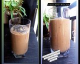 A picture of step 2 of AVOCADO MOCHA smoothie.