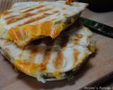 Mashed potato grilled sandwich with cheddar cheese recipe step 13 photo