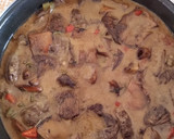 Foto del paso 10 de la receta: Carrilleras (galtas) de cerdo con robellón