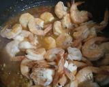 Foto langkah ke 5 dari resep Udang Saus Padang.