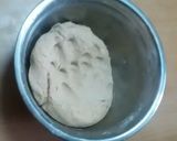 A picture of step 3 of Aloo Paratha.