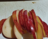 Foto del paso 2 de la receta: Facturas simples con tapas de empanadas de manzana y pera