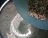 A picture of step 3 of Savory spinach pancake.