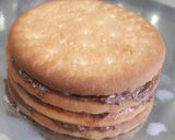 A picture of step 4 of Merry cake.