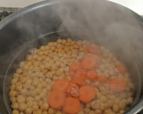 Foto del paso 3 de la receta: Habas con garbanzos
