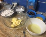 Foto del paso 1 de la receta: Torta con trozos de chocolate