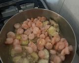 Foto del paso 2 de la receta: Bagre y camarones en salsa
