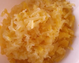 A picture of step 1 of Potatoe curl rolls.