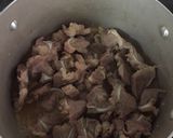 Hình bước làm 3 của món Sụn heo kho tiêu