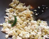 A picture of step 4 of Chena / Paneer Sandwich.