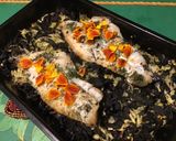 Une image de l'étape 5 de Filets de dorade aux trompettes de la mort et courgettes.