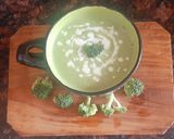 A picture of step 8 of Cream of broccoli soup.