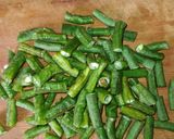 Foto langkah ke 1 dari resep Sayur lodeh terong.