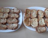 Foto del paso 1 de la receta: Torrijas con crema pastelera y caramelizadas