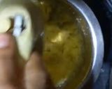 A picture of step 3 of Orange wonder cake.