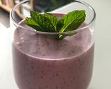 A picture of step 1 of Breakfast Smoothie.