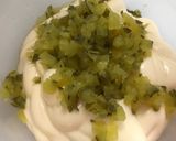 Foto del paso 1 de la receta: Salsa tártara con pepinillos