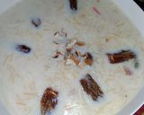A picture of step 7 of Kheer khurma.