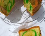 Foto langkah ke 5 dari resep Marble Cake Pandan.