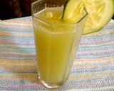 A picture of step 4 of Sweetmelongreen Juice.