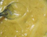 A picture of step 2 of Chocolate panipuri.