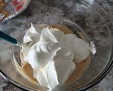 A picture of step 3 of Peanut Butter Pie.