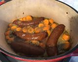 Une image de l'étape 11 de Saucisses de morteau aux haricots blancs,carottes et tomates séchées.