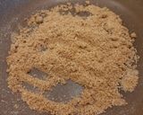 Foto del passaggio 2 della ricetta Muddica atturrata (mollica)