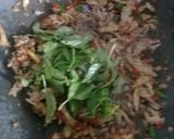 Foto langkah ke 3 dari resep Balado Tuna Suwir Kemangi.
