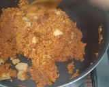 A picture of step 3 of Gajar Halwa.