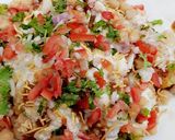 A picture of step 2 of Dahi Vada chana Chaat.