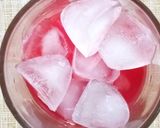 Foto langkah ke 2 dari resep Watermelon Yakult Soda.